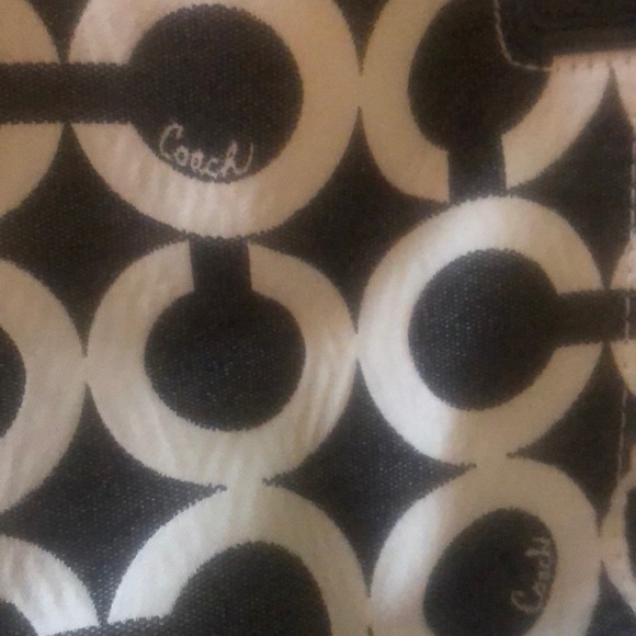 Coach Purse - Picture 5 of 7